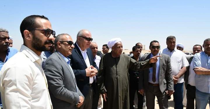 الداودي يتفقد موقع انهيار أحد أحواض الغابة الشجرية بالصالحية