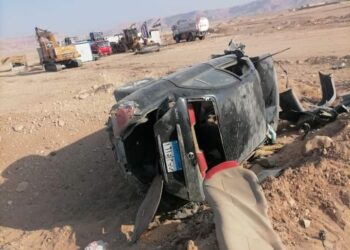 اصابه 5 اشخاص إثر انقلاب سيارة ملاكي