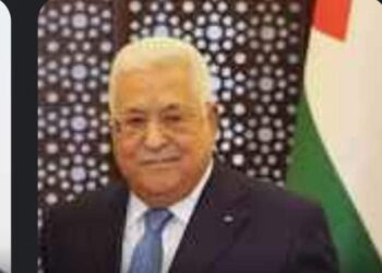 اقالة عباس للمحافظین…خطوة لتصحيح المسار؟