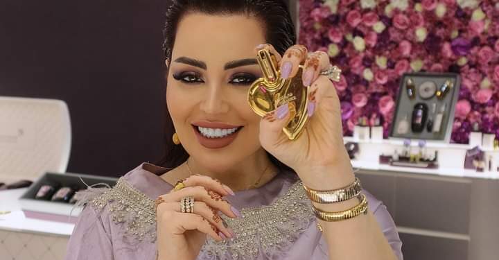 مصدر السعادة وسفيرة السعادة زوزو كهرمانة تتألق بأحدث صيحات أنواع العطور