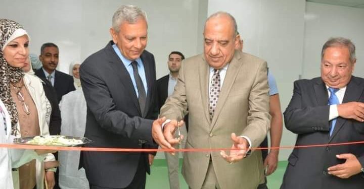 وزير قطاع الأعمال العام يفتتح مشروع تطوير بشركة ممفيس