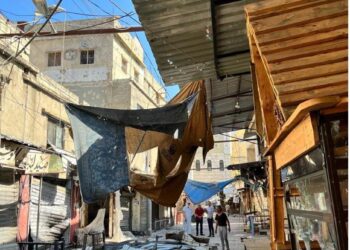 عودة الهدوء الى مخيم عين الحلوة