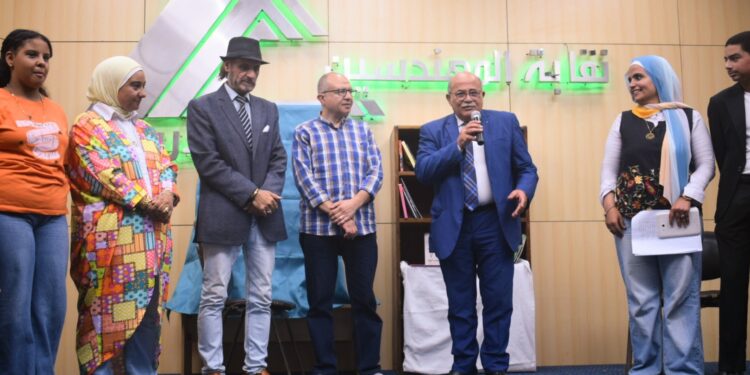 مسرحية الكنز عن نص مسرحي للأديب منير عتيبة