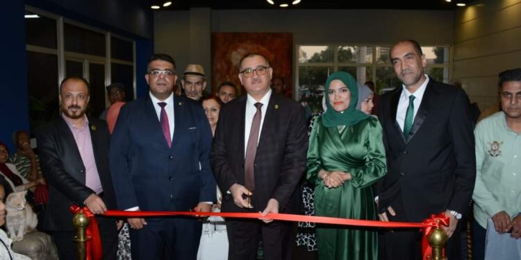 كوكبنا في خطر.. رسالة تحذيرية من سفيرة المناخ