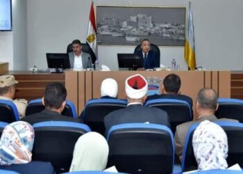 محافظ الإسكندرية يترأس جلسة المجلس التنفيذي للمحافظة