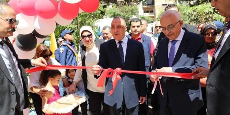 إدارة وسط التعليمية بالاسكندرية تتألق بمعرض أهلا مدرستى