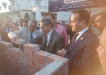 رحمي و الغمراوي يضعوا حجر الأساس لأول مستشفى لجراحات قلب الأطفال