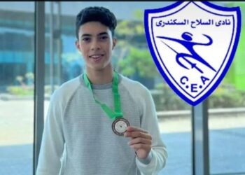 فارس باسم البغدادلي بطل مصر في المسايفة