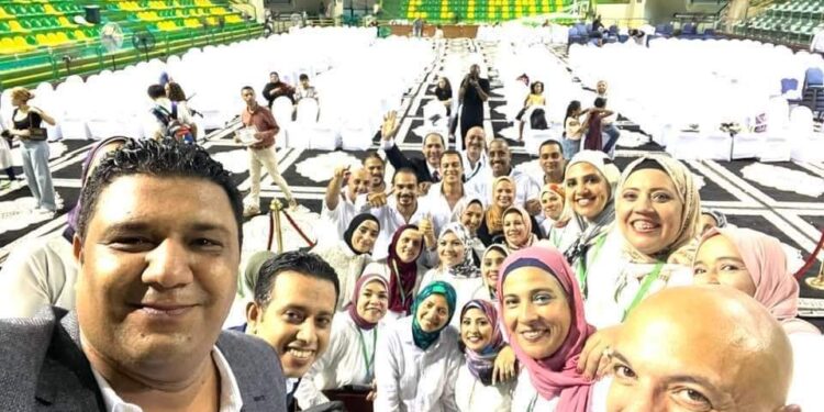 الصالة المغطاة بقلعة الشاطبي تتلألأ بتكريم ذوي الهمم والطلاب المتفوقين أبناء الأعضاء