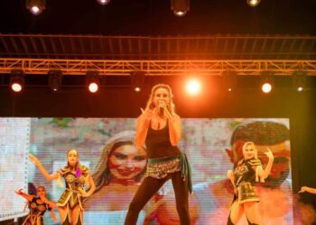 النجمة اللبنانية كريستينا صوايا تشعل الأجواء على مسرح Soho square بشرم الشيخ