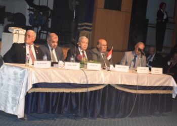 ومازالت إحتفالات اكتوبر الخمسينية مستمرة