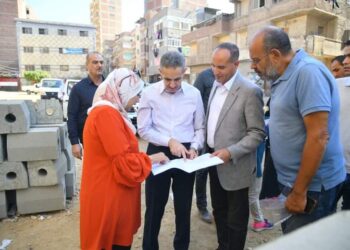 جولة صباحية لمحافظ الغربية لمتابعة أعمال الرصف والتطوير بالمحلة الكبرى