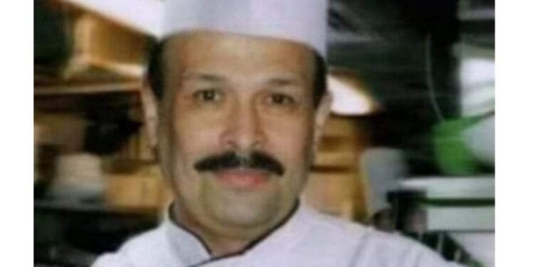 الأرز الأحمر مع الدجاج