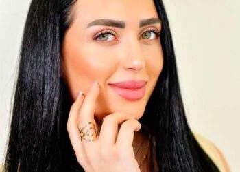 باميلا الكاشي زوجة الفنان رشيد الفوعاني … انتشار واسع في الوطن العربي