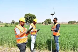 وزير الموارد المائية والرى يتابع أعمال الهيئة المصرية العامة للمساحة