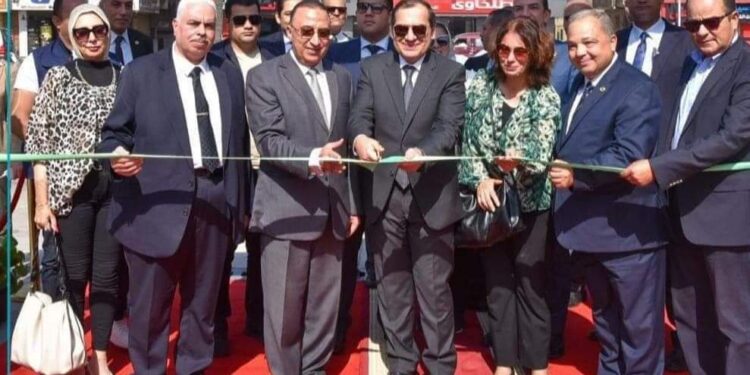 وزير البترول ومحافظ الإسكندرية يفتتحان محطة كارجاس بالعجمي