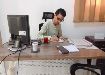 نحن في زمن قل فيه الدين 