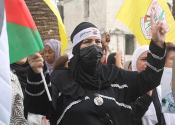 عِندما تكونُ فلسطينية