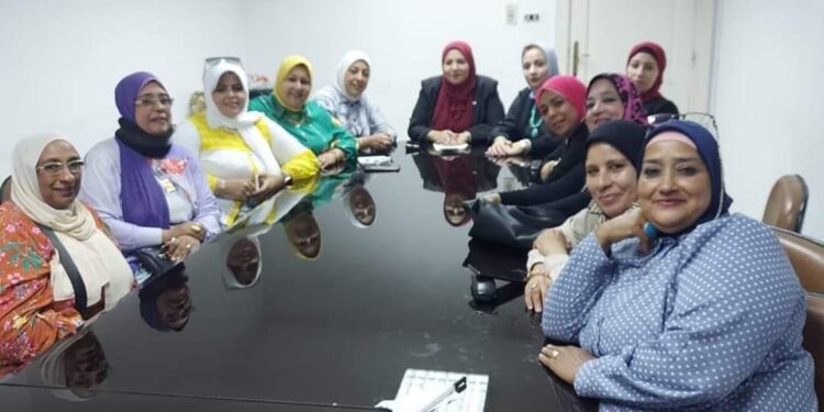 اجتماع لجنة المرأة بالاتحاد المحلي لنقابات عمال الاسكندرية