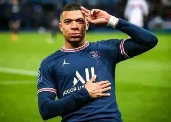 ريال مدريد يغلق أبوابه أمام كيليان امبابي بعد سنوات من الجدل