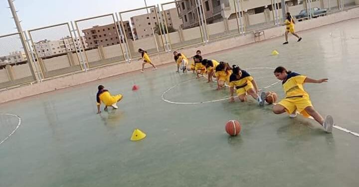 تدريب الفتيات في كرة السلة Her World بالصالة المغطاة بالغردقة