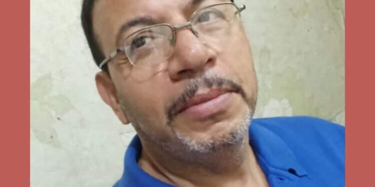 ماذا تعني كلمة  (زُرْقًا) ؟ في القرآن الكريم 