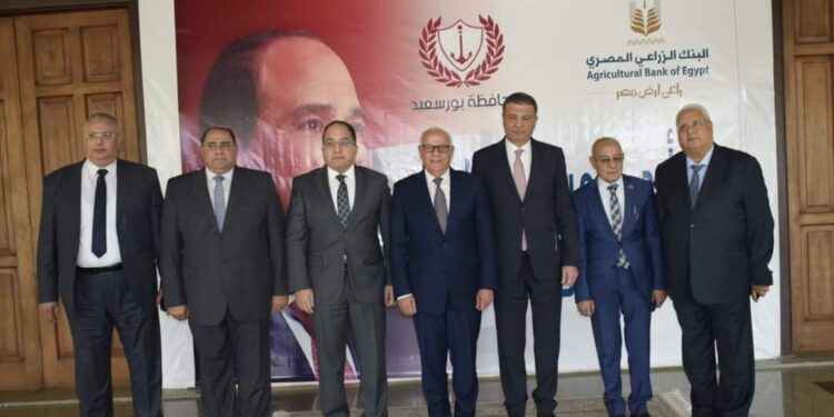 الغضبان يشهد حفل توزيع أجهزة كهربائية لعدد 30 شاب وفتاة