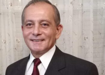 هل يعيد التاريخ نفسه ؟ 