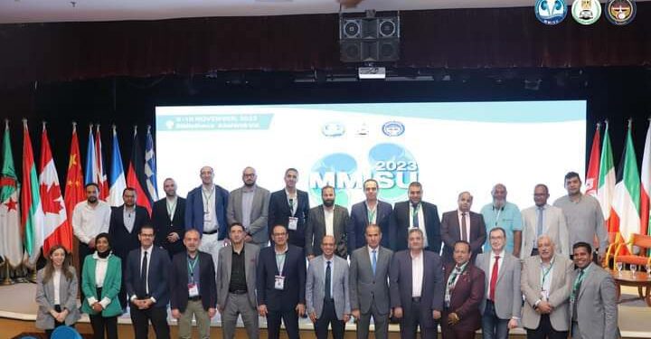 المؤتمر الدولى الخامس على مستوى العالم فى مناظير المسالك تم تنفيذه عبر الأنترنت   HYBRID CONFERENCE