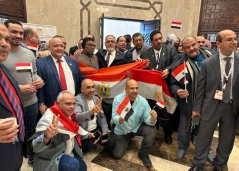 المصريون في الرياض يحتفلون بالعرس الانتخابي على أنغام يا حبيبتي يا مصر وبشرة خير