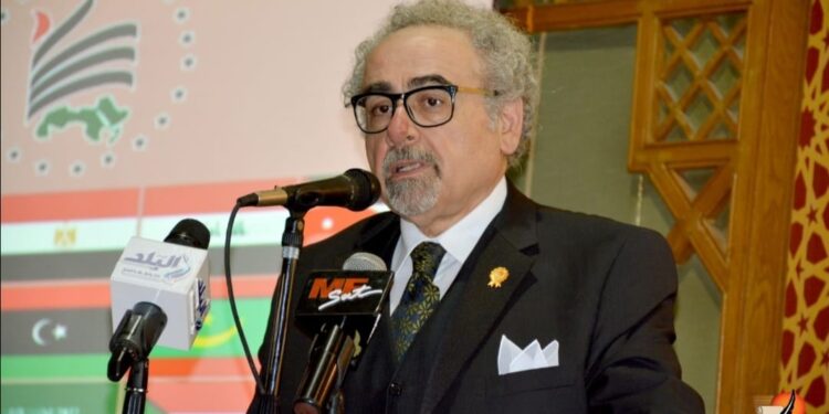 الأمين العام ل”اتحاد الكتاب العرب” فى موريتانيا لرئاسة أعمال القمة الأدبية العربية الإفريقية