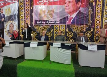 حزب التجمع نؤيد المرشح عبد الفتاح السيسي في الانتخابات لإنجازاته العديدة