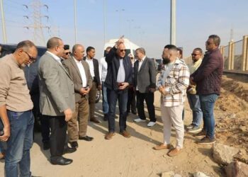 محافظ الجيزة يتفقد أعمال التطوير ورفع الكفاءة للمناطق المحيطة بالمتحف المصري الكبير ويشيد بتقدم نسب تنفيذ الأعمال