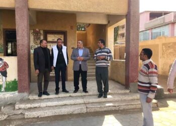 فراج وموسى : يتفقدان مقرات اللجان الانتخابية بمركز أبشواي بالفيوم