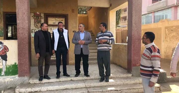 فراج وموسى : يتفقدان مقرات اللجان الانتخابية بمركز أبشواي بالفيوم