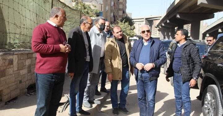 محافظ الجيزة خلال جولته علي أعمال التطوير يكلف ببدء تطوير القطاعات المنتهي تغطيتها بترعة المريوطية بمنطقة كوبري الصحابة
