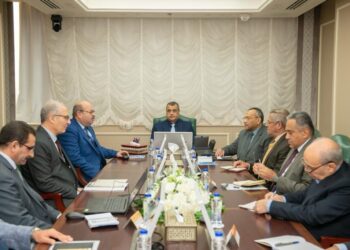   صلاح الدين : يناقش المشاريع البحثية الجديدة مع رؤساء الشركات  