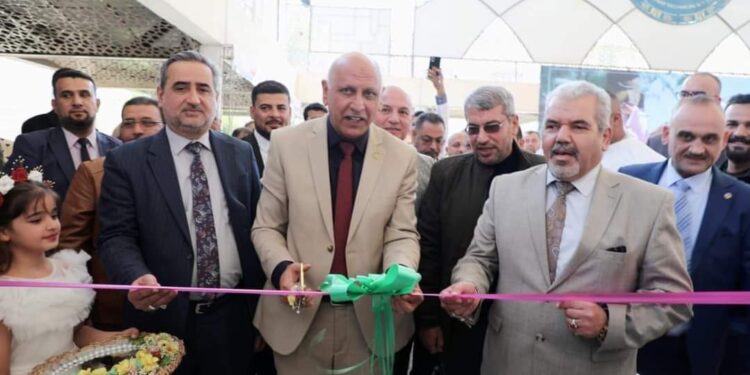 افتتاح مهرجان جامعة الفرات الأوسط التقنية للفنون التشكيلية 