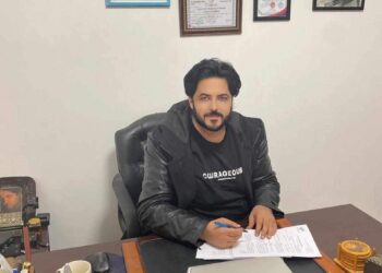 هيثم مازن: «جواهر من قاع الجحيم».. فصول أدبية تتدفع الإنسان إلى الإرادة والإتزان النفسى 