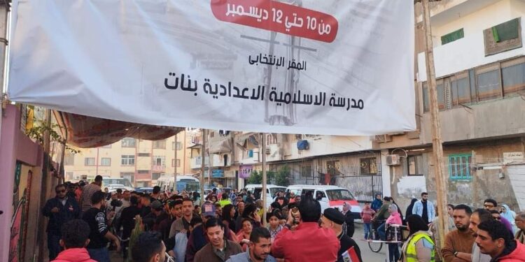 إستمرار توافد الناخبين للإدلاء بأصواتهم باللجان الانتخابية بمحافظة بورسعيد 