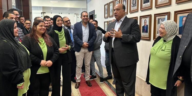 إفطار عميد رؤساء الأندية المصرية مع كافة العاملين بقلعة الشاطبي والخلفية سان مارك ومتعة الحديث عن مدرستي مع