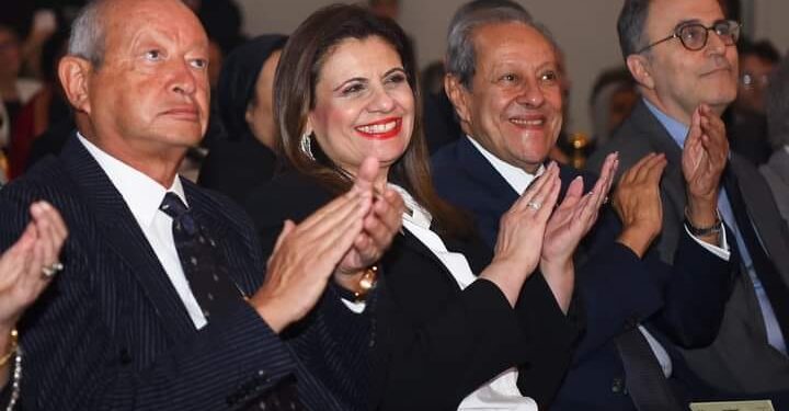 وزيرة الهجرة تشهد حفل توزيع جوائز مؤسسة ساويرس الثقافية