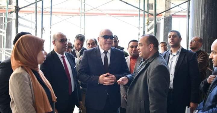  محافظ قنا يتفقد مستشفي قنا الجديدة.
