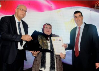 عميدة الجامعة العمالية برأس البر مثال مشرف للمرأة المصرية الناجحة