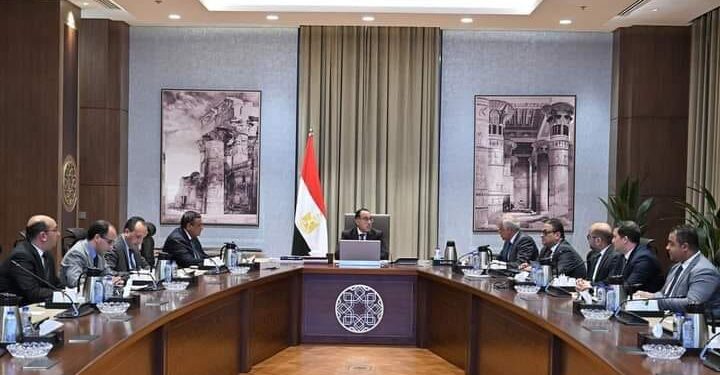 رئيس الوزراء يتابع عددا من مشروعات التطوير بمحافظة الجيزة