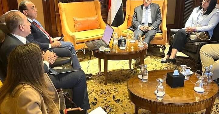 فوده و اجتماع تنسيقي لأعداد مؤتمر السياحة الصحية مارس القادم