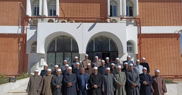 أنعقاد برنامج البناء الثقافي الثالث لأئمة أوقاف جنوب سيناء بمجلس مدينة طور سيناء