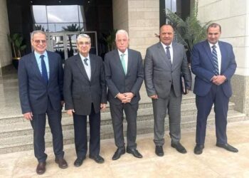 فوده يلتقي محمد شاكر لمناقشة  الكهرباء  بجنوب سيناء