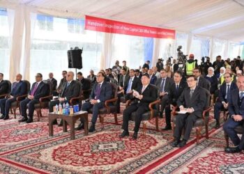 رئيس الوزراء يشهد احتفالية تسليم أول ثلاثة أبراج  بالعاصمة الإدارية الجديدة