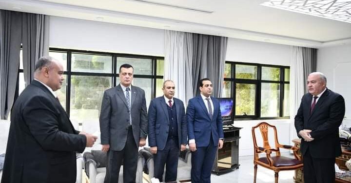 ألداودي يشهد أداء اليمين بمديرية التربية والتعليم بقنا